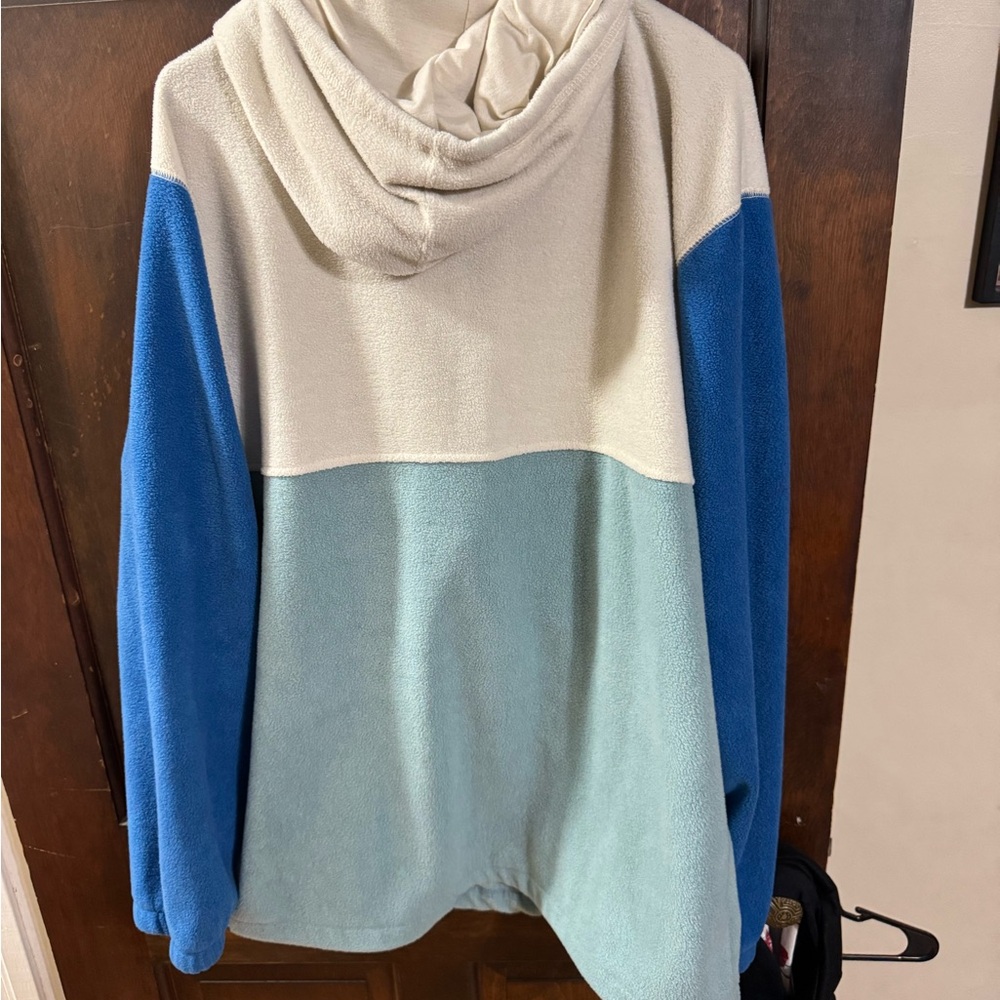 Massive Outdoor Men's Blue and White Fleece Hoodie - Picture 3 of 4